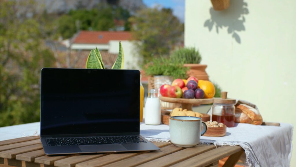 Work from Greece - Internet speed